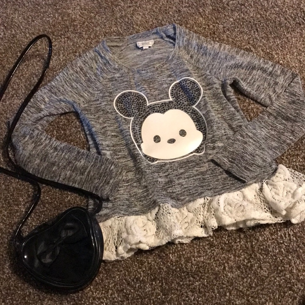 Zoom Zoom Top and Black Purse